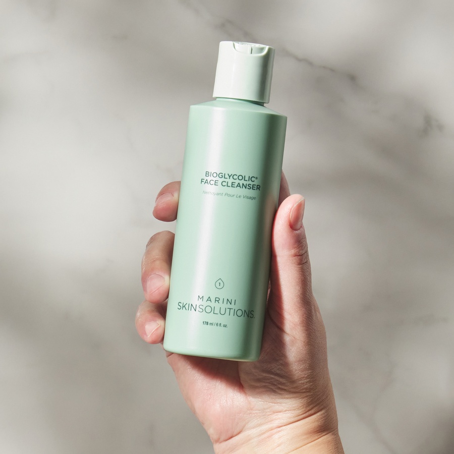 Очищающая эмульсия на основе гликолевой кислоты для выравнивания тона и рельефа кожи